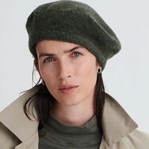 Shon Mott wool beret/hat